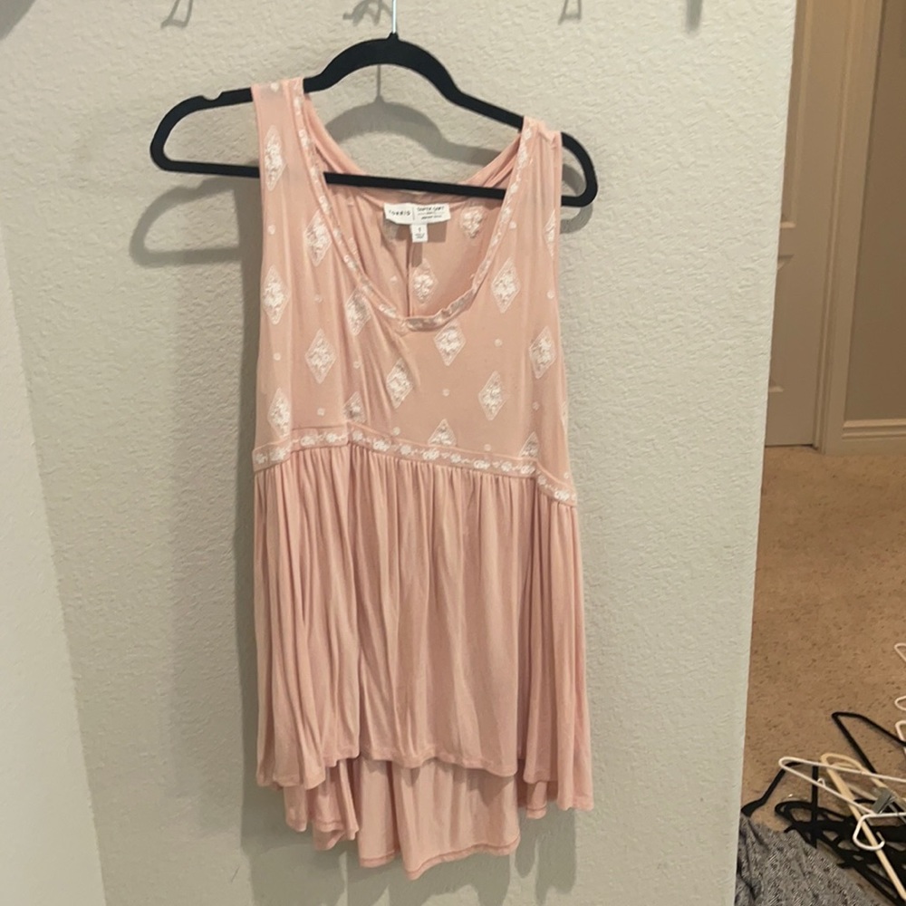 Super soft flowy tank